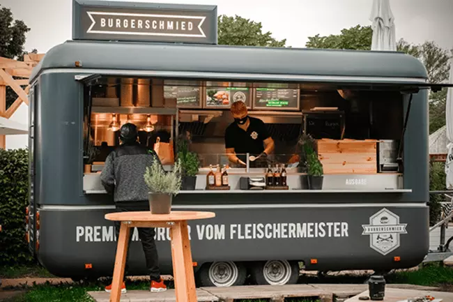 Foodtruck mietenin 31675 Bückeburg - Petzen, Röcke, Rusbend, Achum, Müsingen, Nordholz und Scheie, Selliendorf, Vehlerhorst